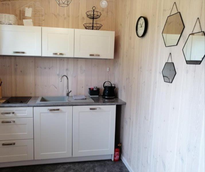 Wodamoja - Apartamenty Nad Jeziorem Stawiguda Eksteriør billede